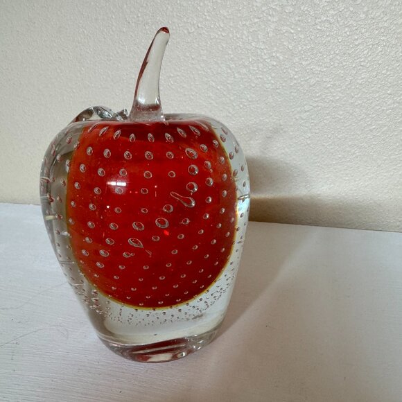 Vintage Murano Red Apple Paperweight With Controlled Bubbles - Picture 7 of 8